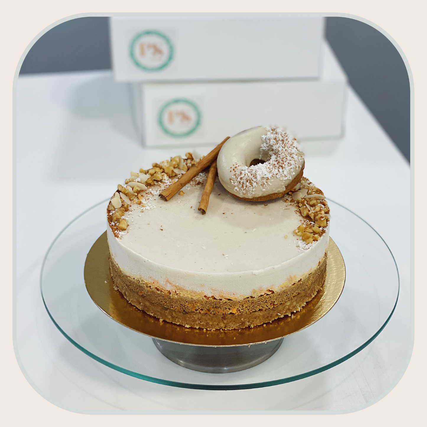 carrot cake (crudivegana)