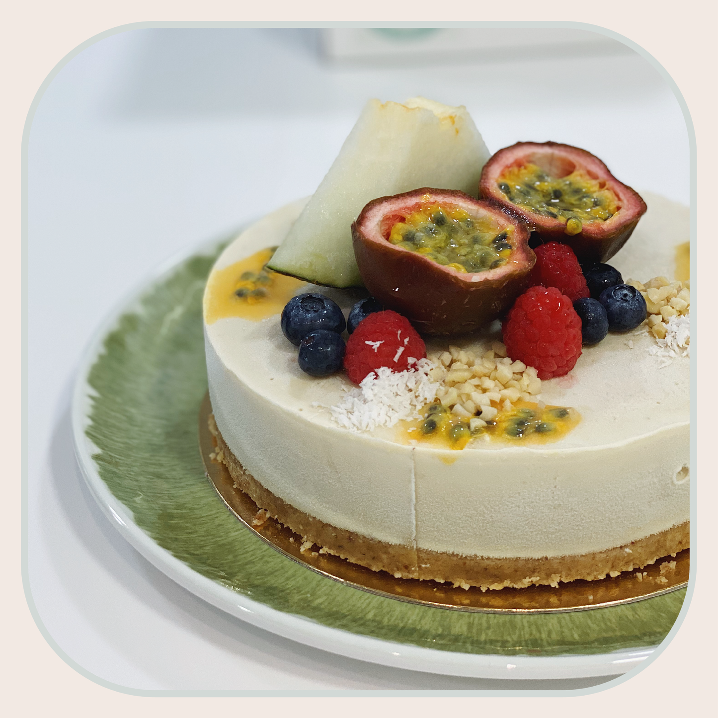 LEMON AND PASSION FRUIT CAKE